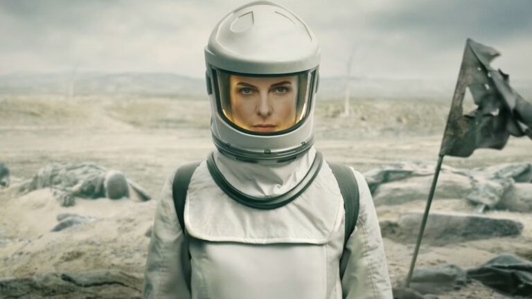 Juliette outside in Apple Tv's Silo