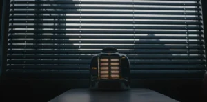 Jukebox in Diner in FROM