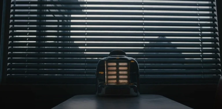 Jukebox in Diner in FROM
