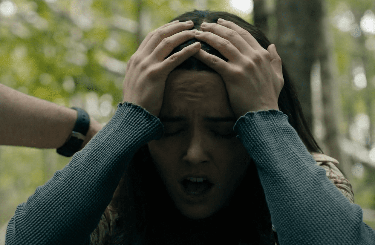 Julie reacts after her storywalking bookmark fails in FROM Season 4 Episode 4